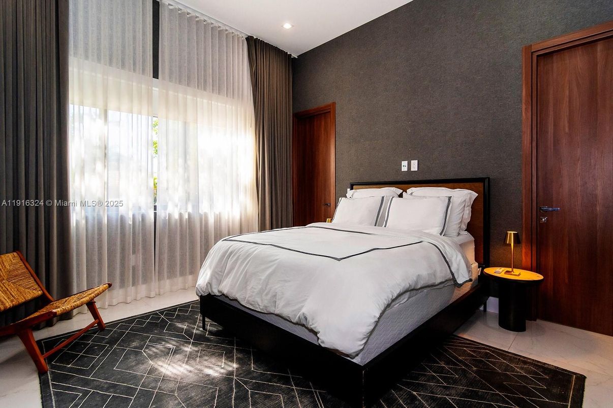 Bedroom, Interior, Marble, Recessed Lighting