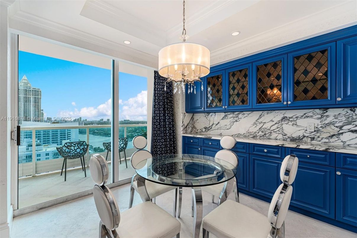 Chandelier, Dining room, Interior, Marble Walls, Recessed Lighting, Water