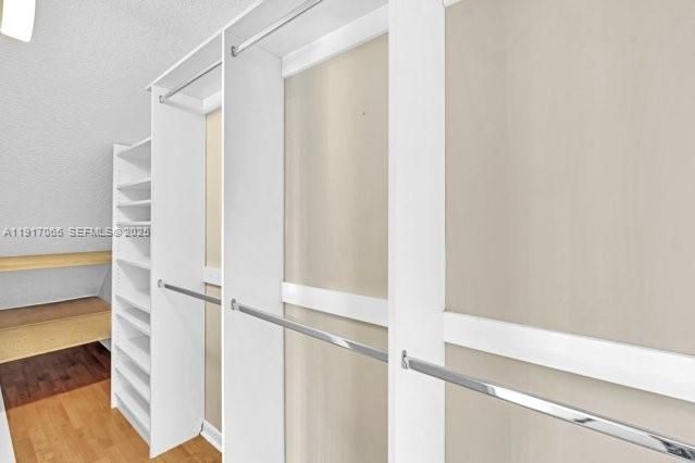 Interior, Walk-in Closets, Wood Texture Flooring
