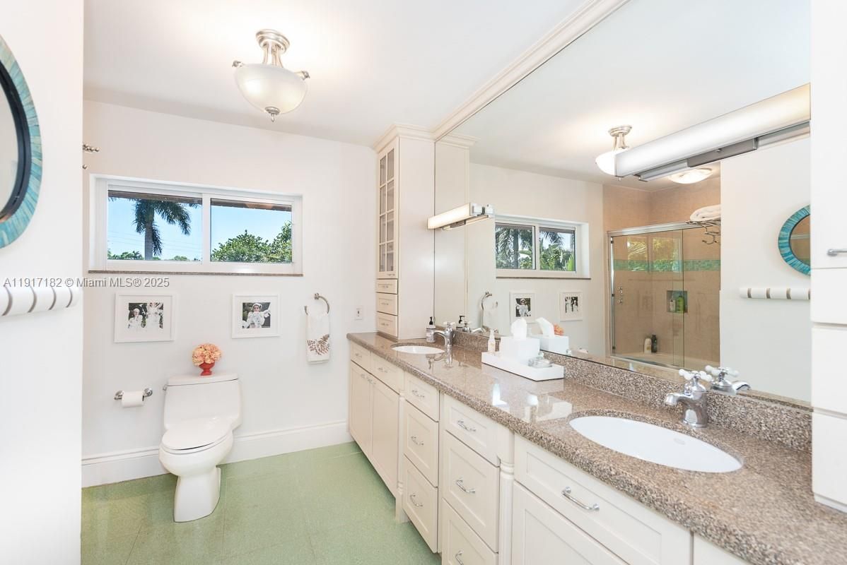 Bathroom, Dual Sink Vanities, Glass Shower, Interior