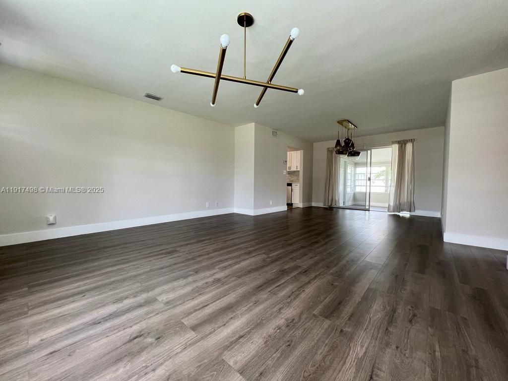 Empty room, Interior, Pendant Lights, Wood Texture Flooring