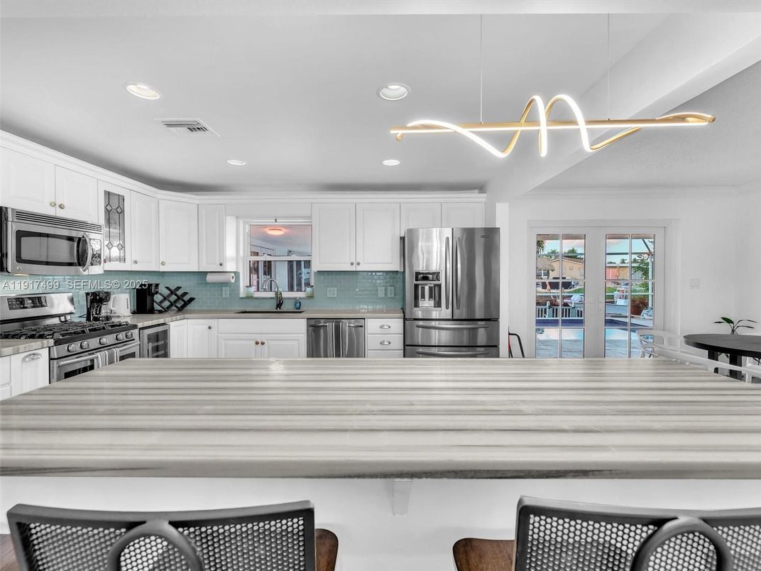 Interior, Kitchen, Pendant Lights, Recessed Lighting, Stainless Steel Appliances