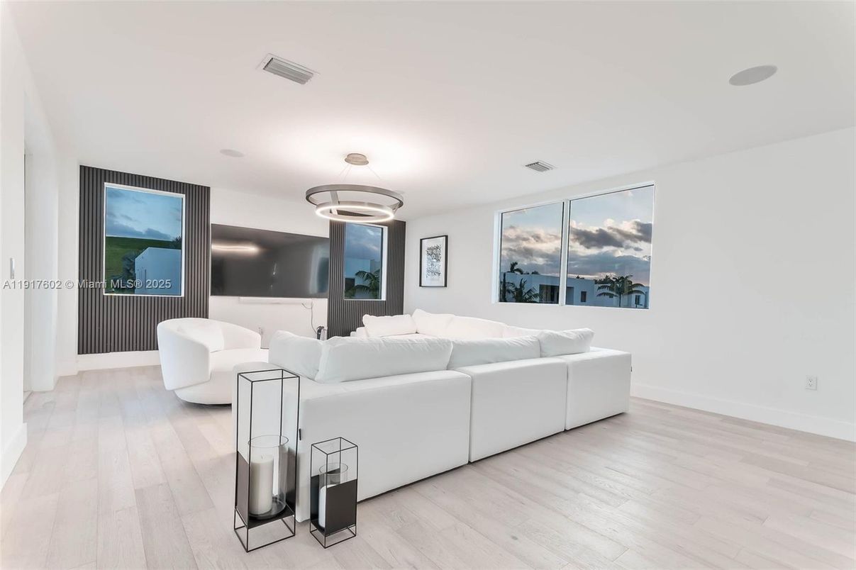Interior, Living room, Pendant Lights, Water, Wood Texture Flooring