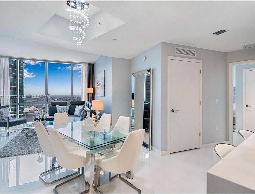 Dining room, Interior, Pendant Lights, Water