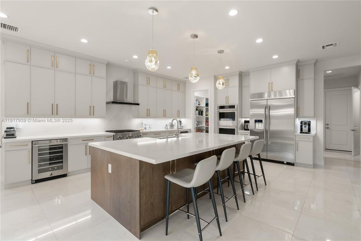 Interior, Kitchen, Pendant Lights, Recessed Lighting, Stainless Steel Appliances