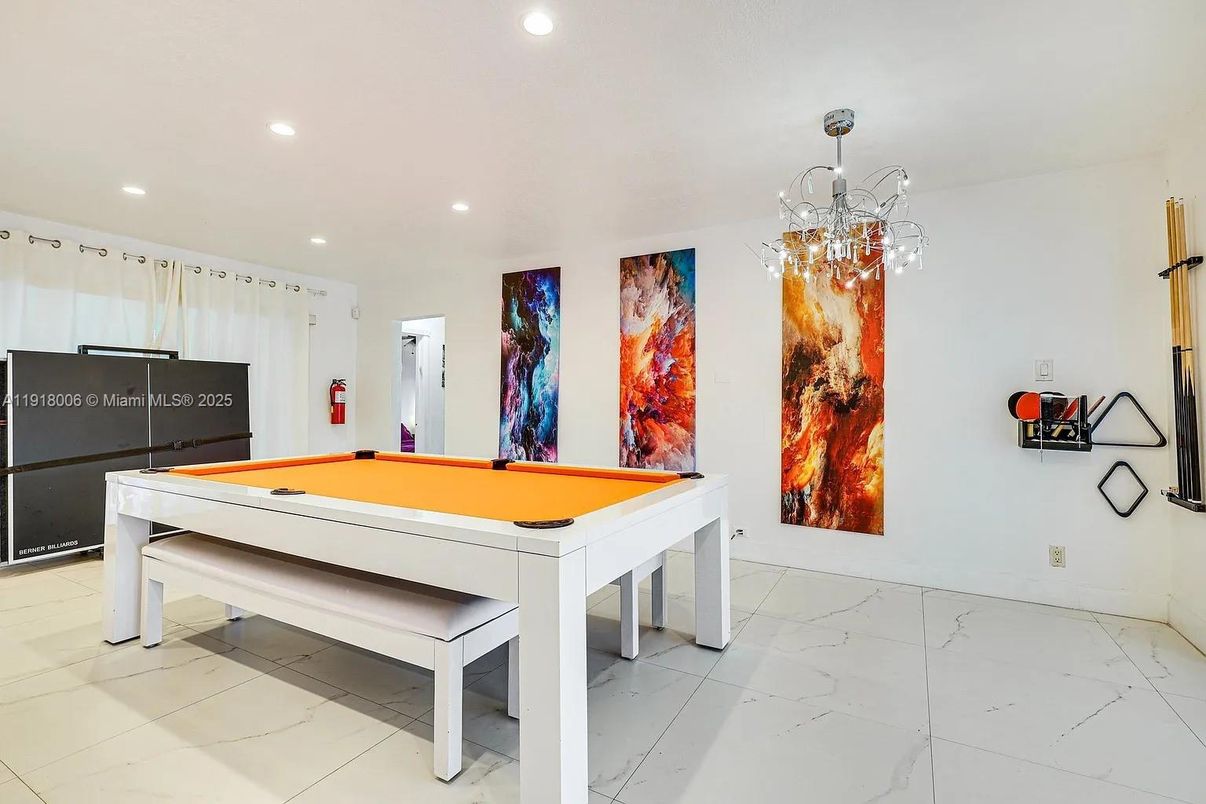 Billiard Table, Chandelier, Game Room, Interior, Marble, Recessed Lighting