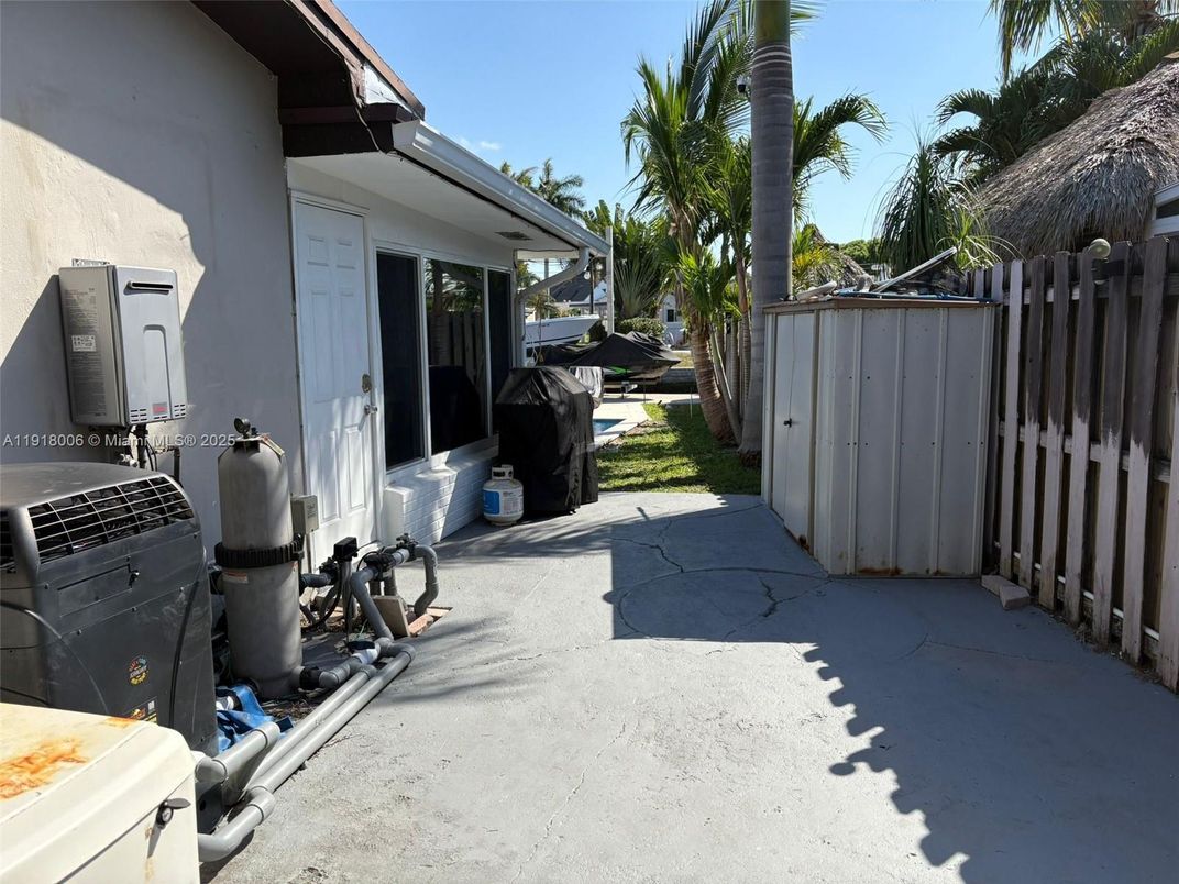 Exterior, Fitness Equipment