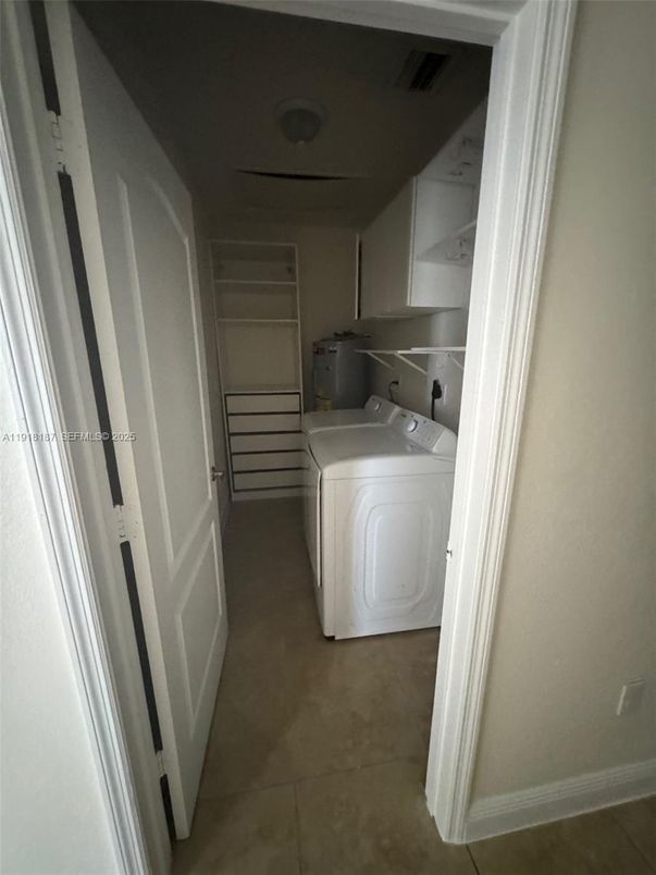 Interior, Utility Closets, Washer