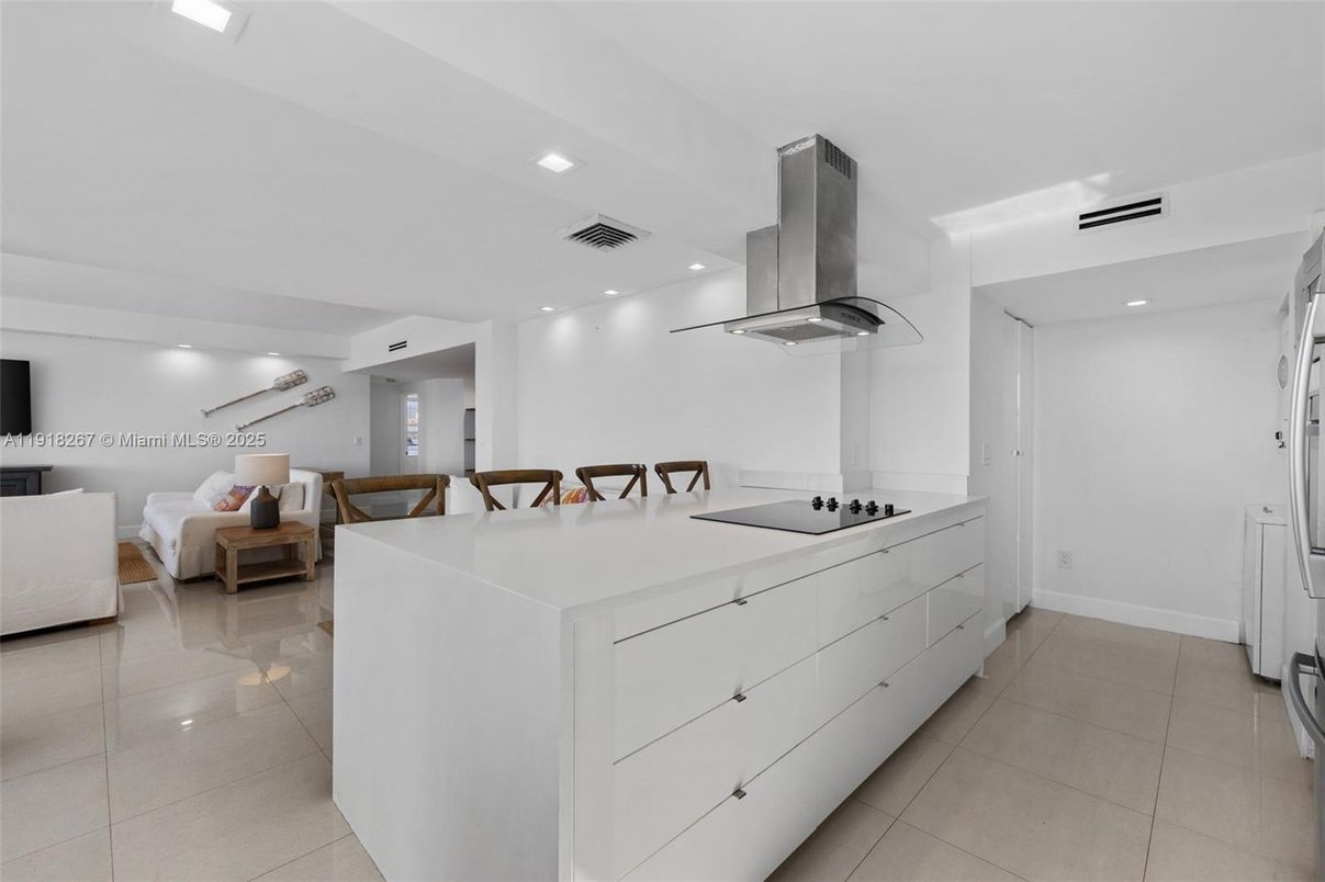 Interior, Kitchen, Living room, Recessed Lighting