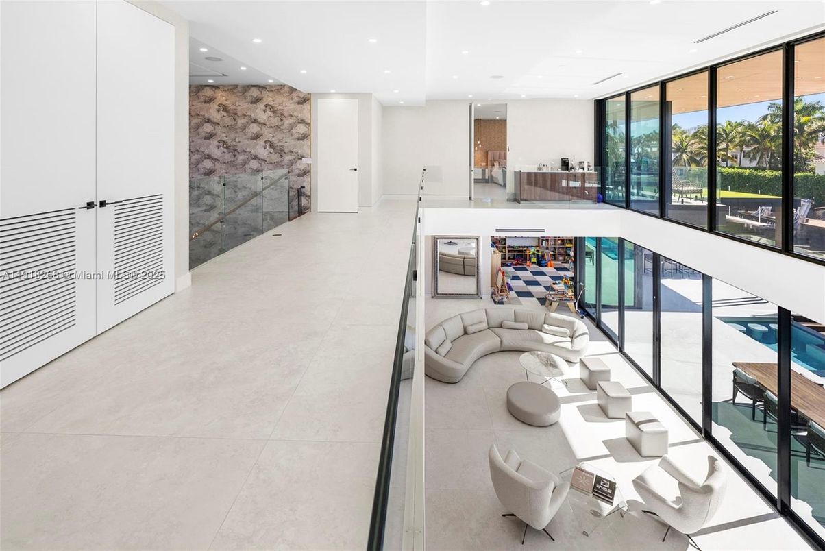 Interior, Living room, Recessed Lighting, Stone Walls