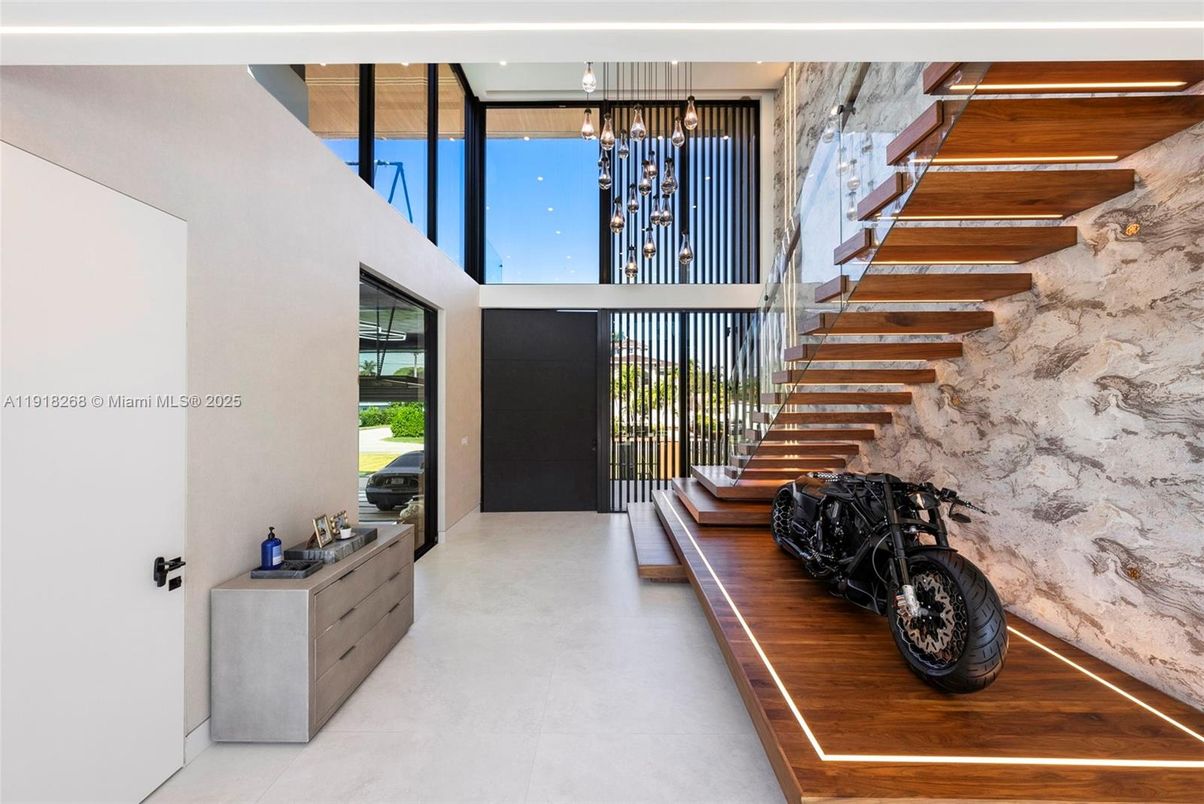 Interior, Pendant Lights