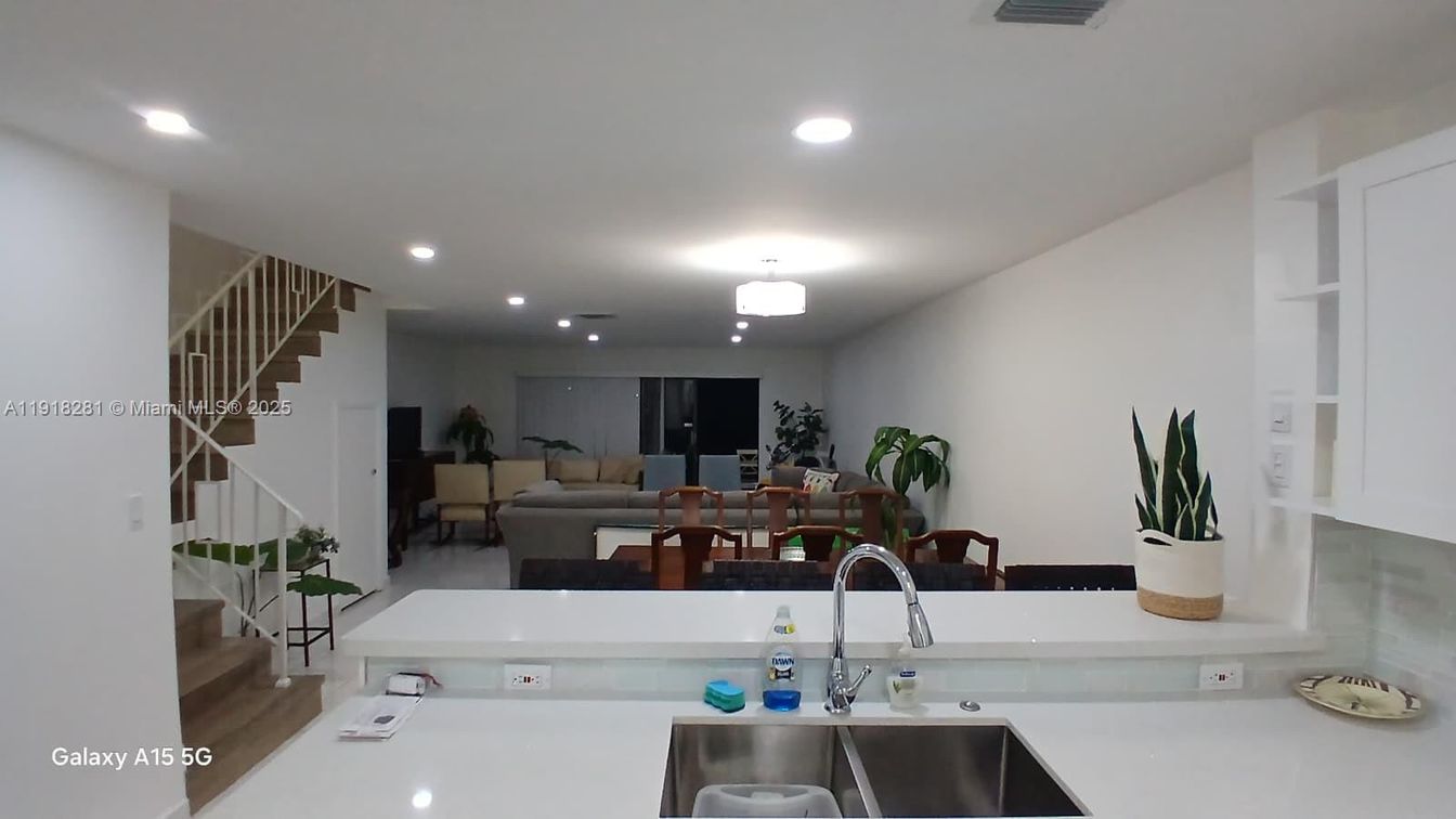Interior, Kitchen, Living room, Recessed Lighting