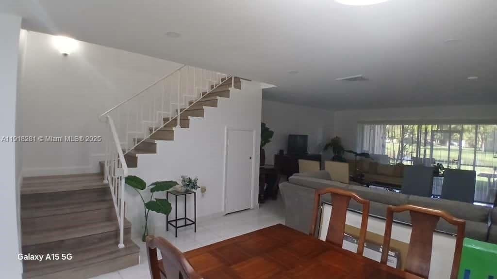 Dining room, Interior, Living room, Wood Texture Flooring