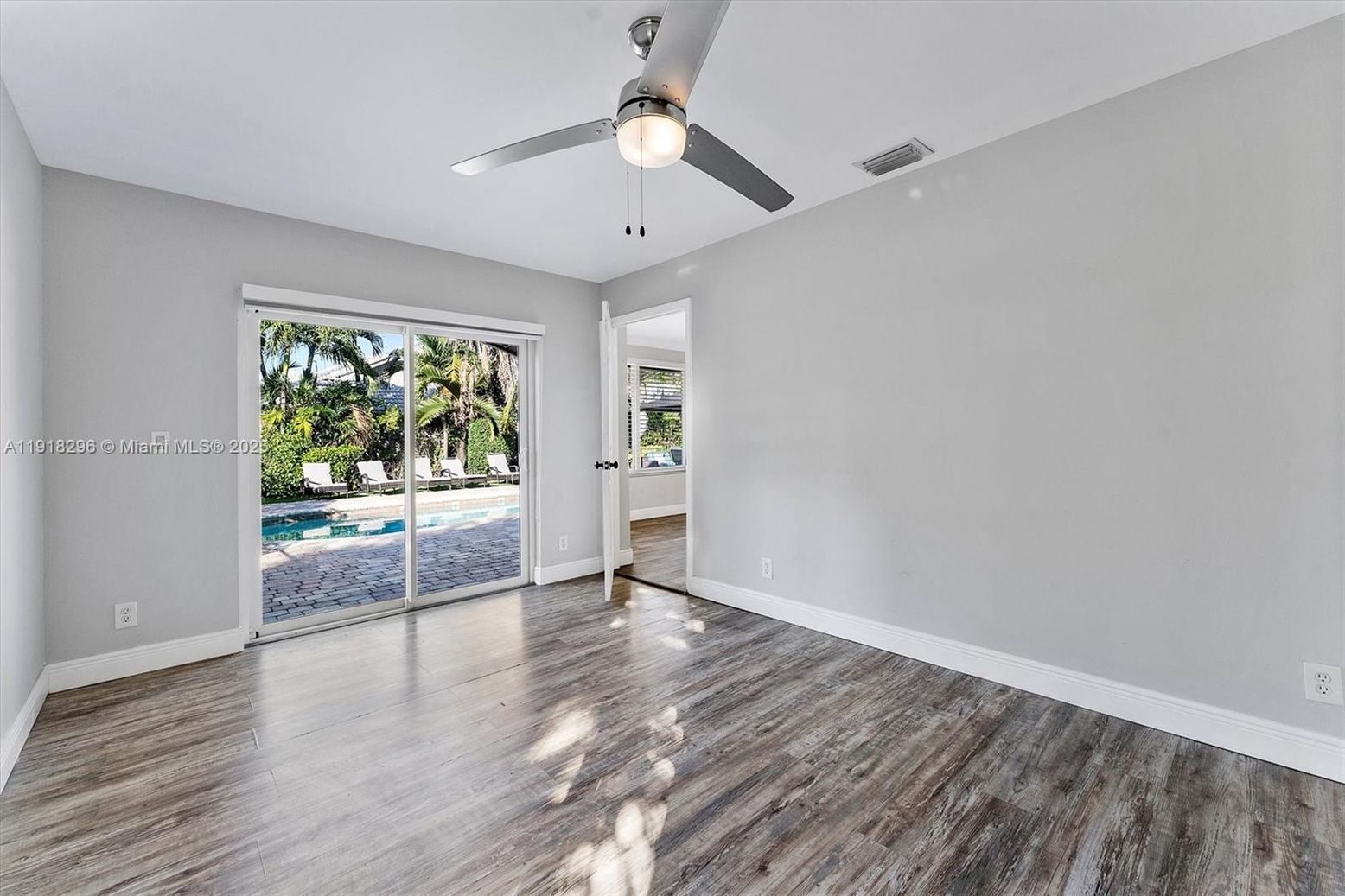 Empty room, Interior, Wood Texture Flooring