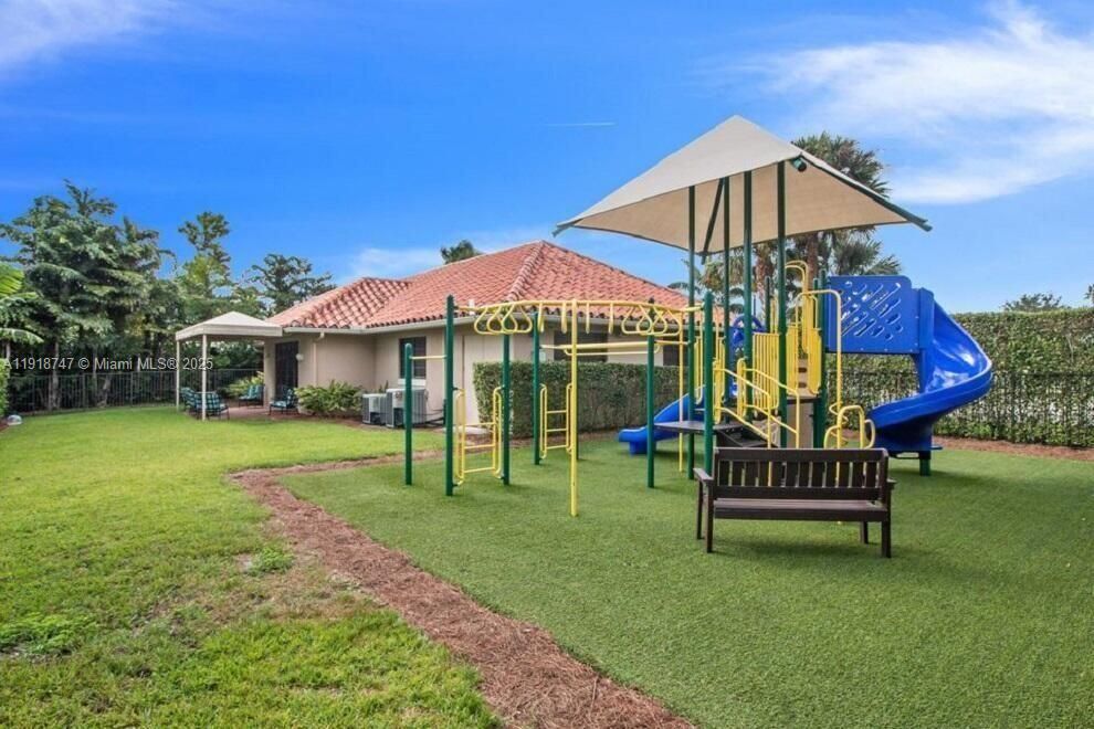 Backyard, Exterior, Playground