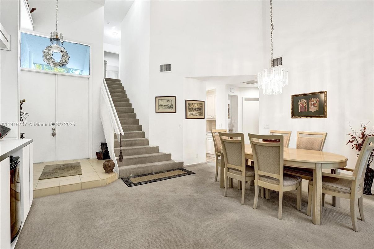 Chandelier, Dining room, Interior, Pendant Lights, Recessed Lighting