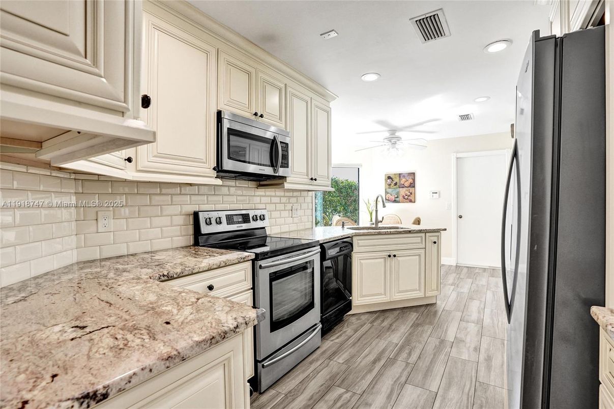Interior, Kitchen, Recessed Lighting, Wood Texture Flooring