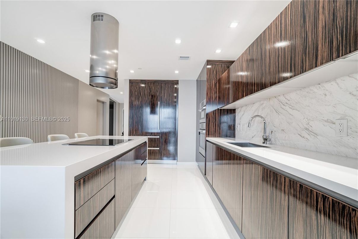 Interior, Kitchen, Marble Walls, Recessed Lighting