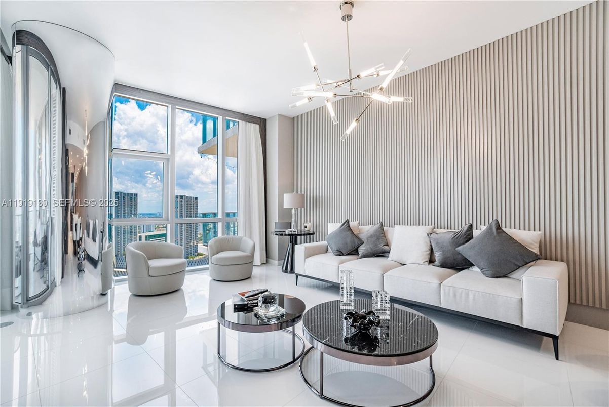 Interior, Living room, Pendant Lights, Water