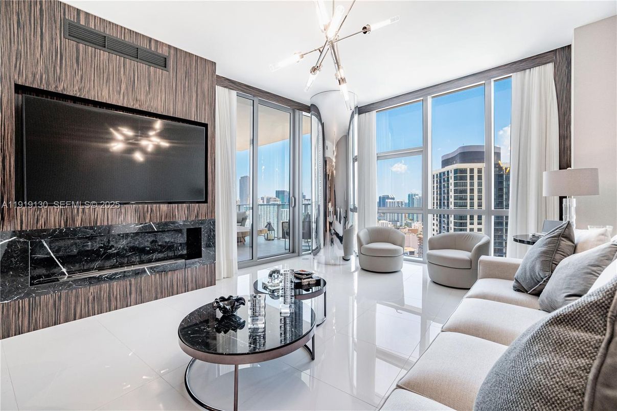 Fireplace, Interior, Living room, Water