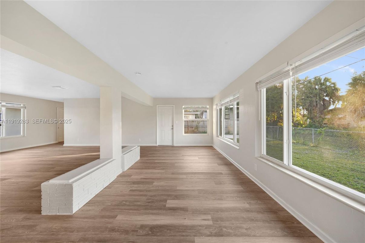 Empty room, Interior, Wood Texture Flooring