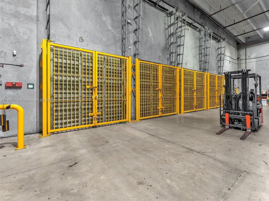 Fitness Equipment, Interior