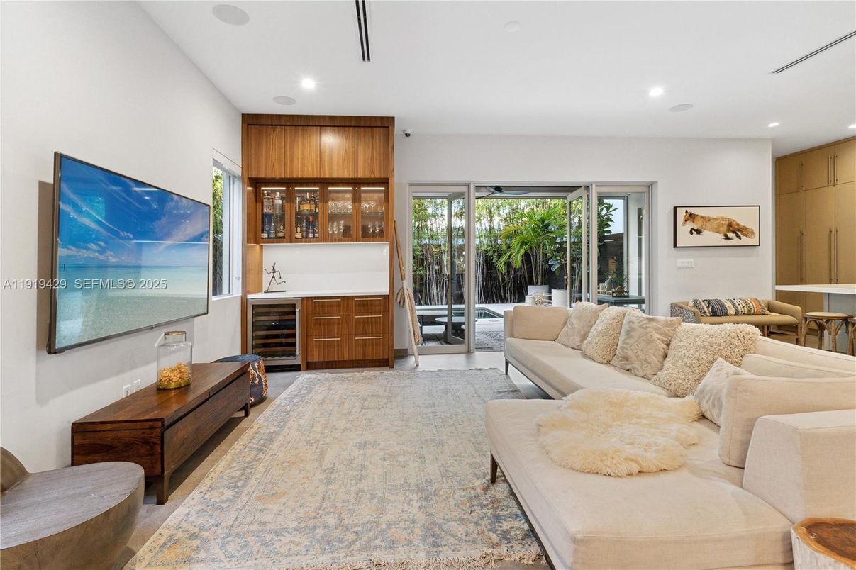 Interior, Living room, Recessed Lighting