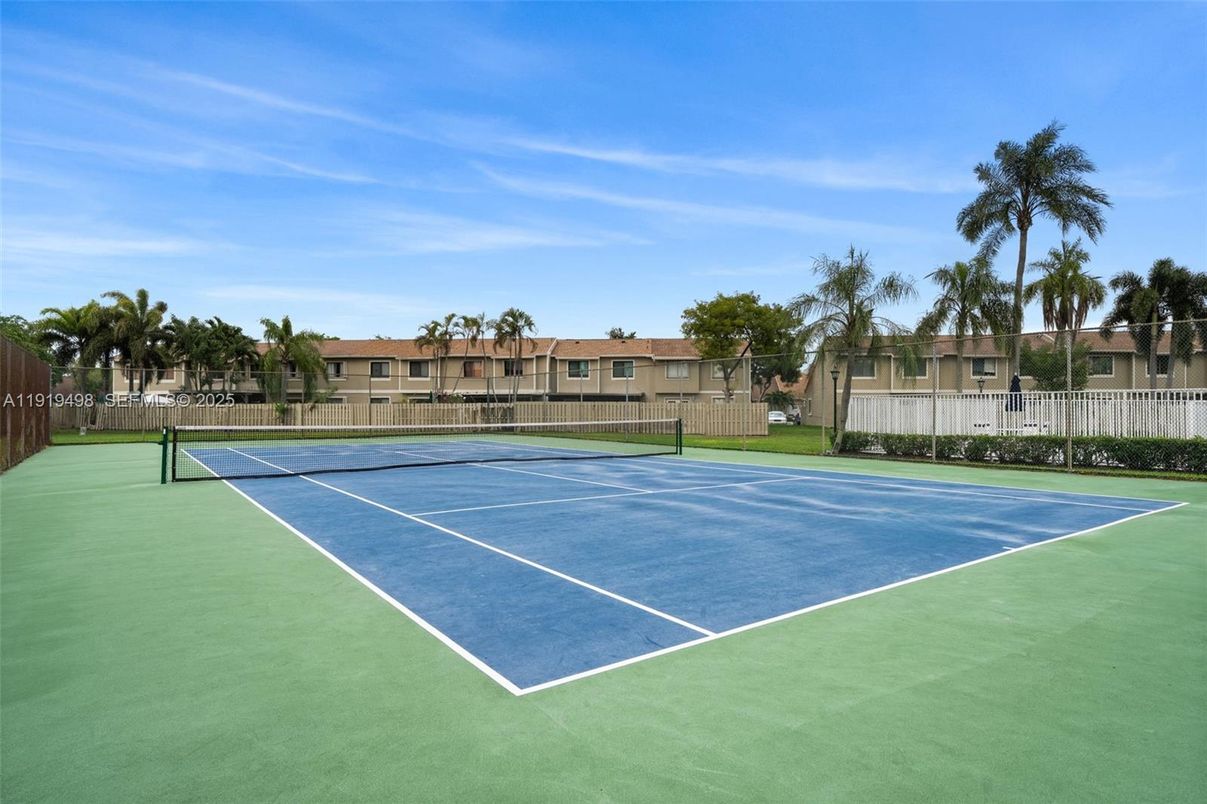 Exterior, Tennis Courts