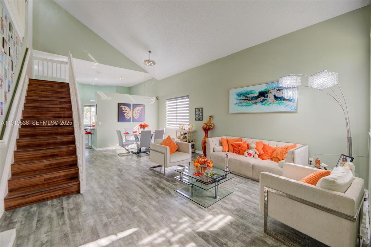 Dining room, Interior, Living room, Pendant Lights, Recessed Lighting, Wood Texture Flooring