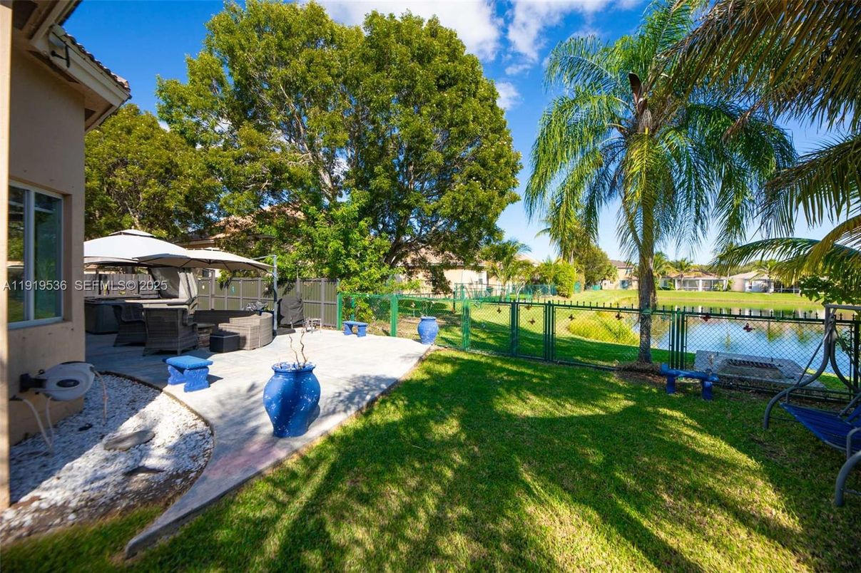 Backyard, Exterior, Water