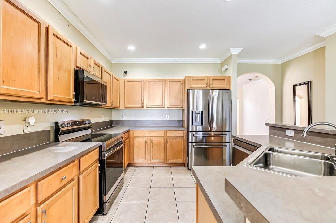 Interior, Kitchen, Recessed Lighting