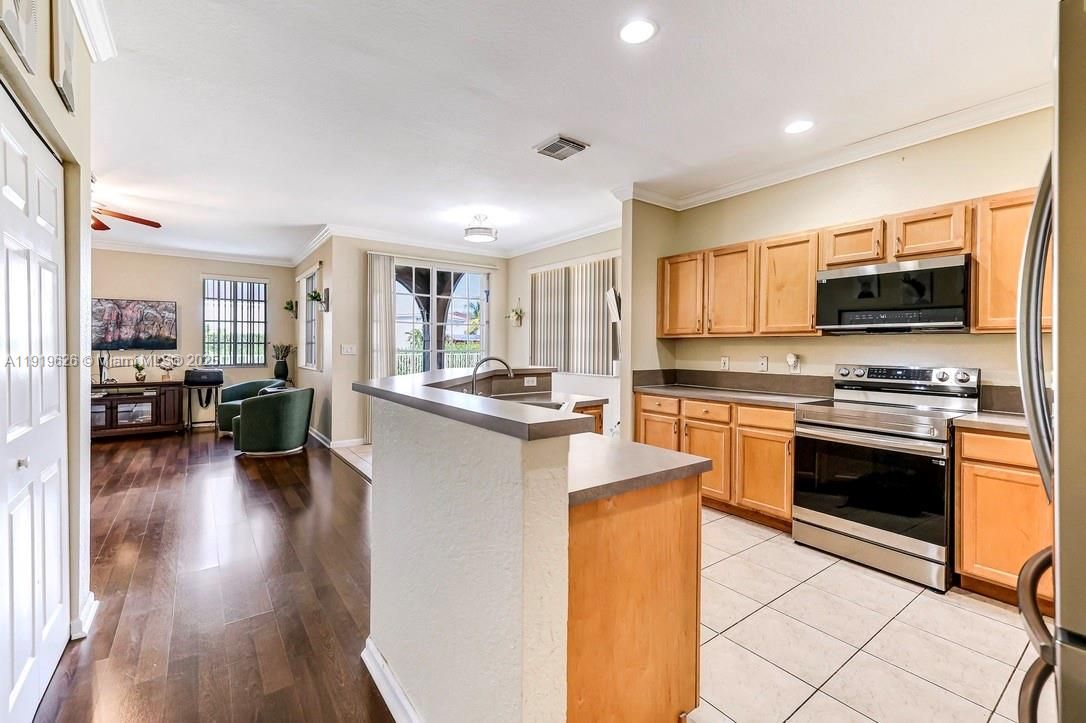 Interior, Kitchen, Living room, Recessed Lighting, Stainless Steel Appliances, Wood Texture Flooring