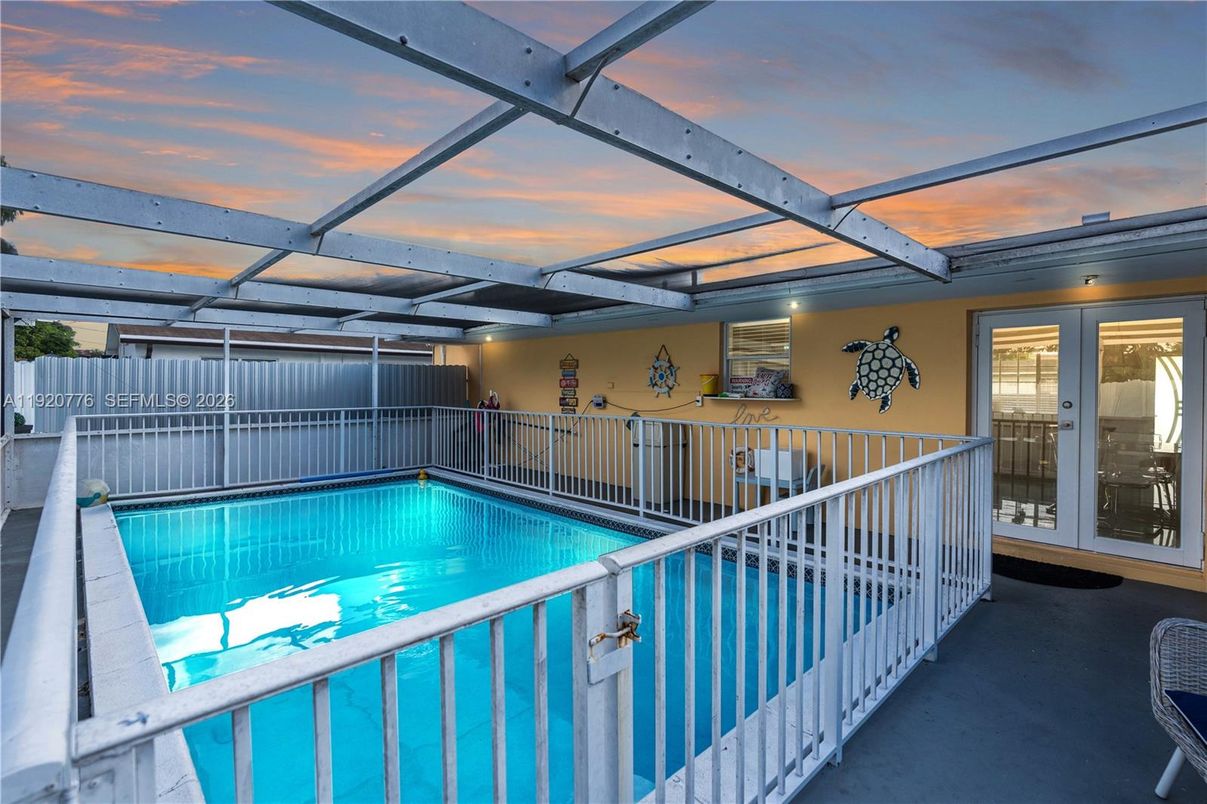 Glass Ceilings, Interior, Pool, Sun Room
