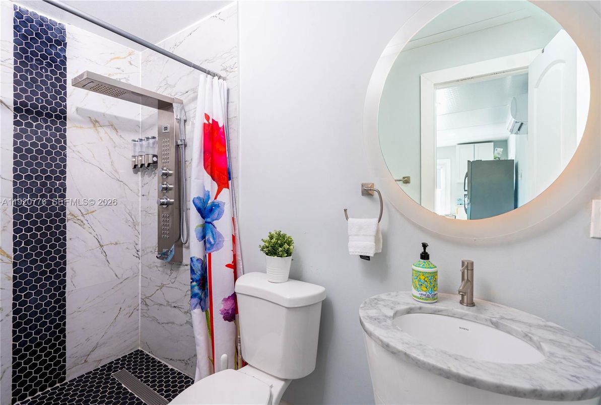 Bathroom, Interior, Marble Walls