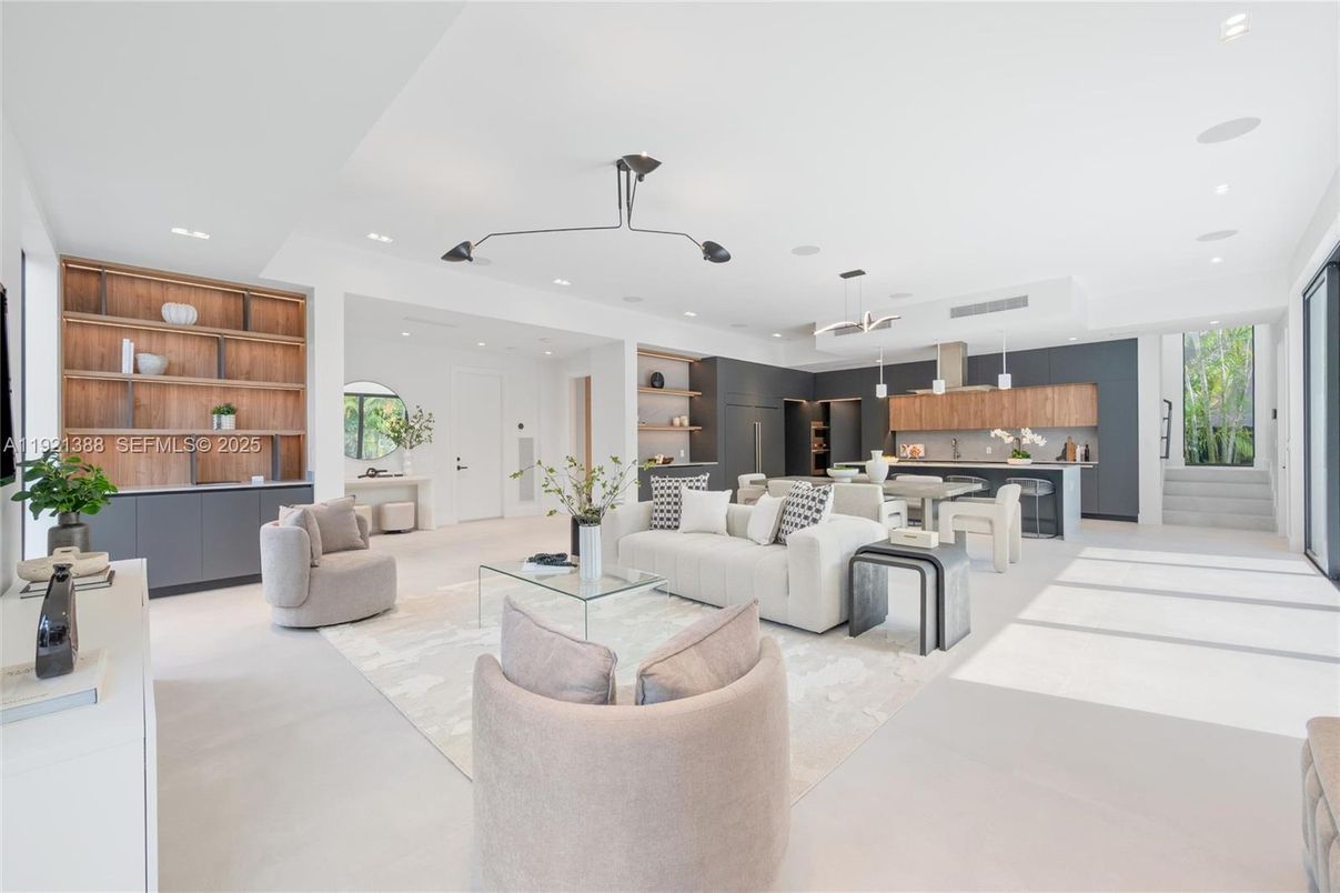 Interior, Kitchen, Living room, Pendant Lights, Recessed Lighting