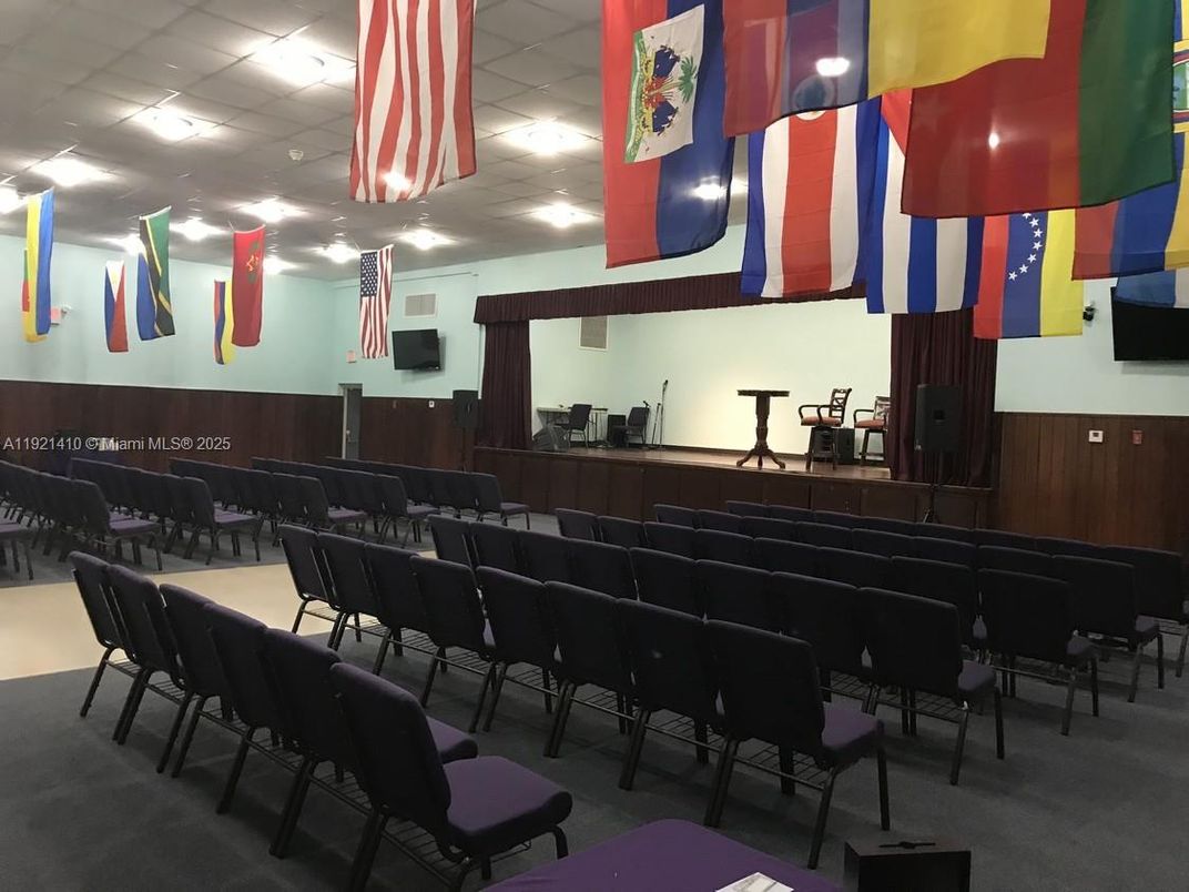 Interior, Recessed Lighting, Theatre Room