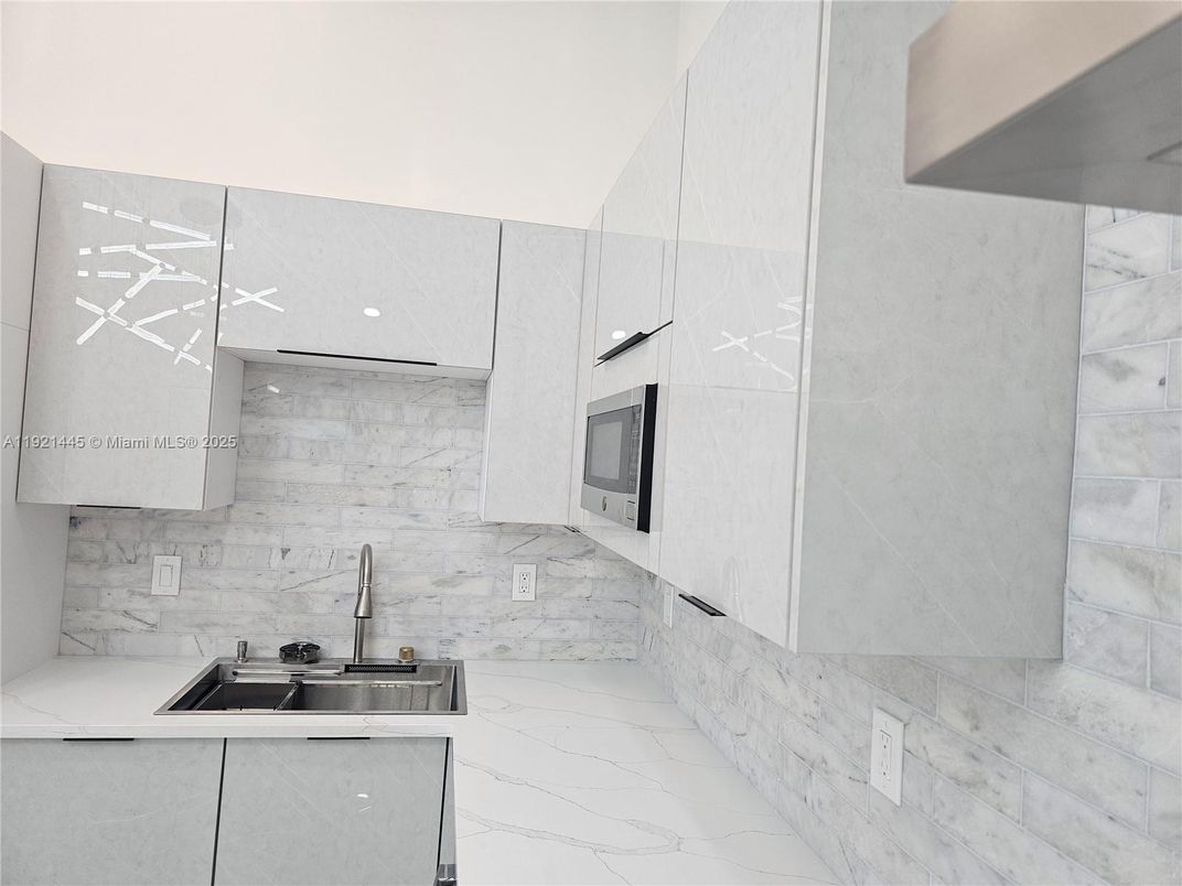 Interior, Kitchen, Marble, Marble Walls