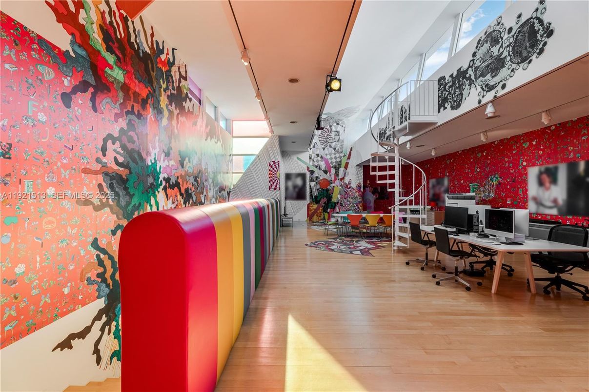 Home Office, Interior, Recessed Lighting, Wood Texture Flooring