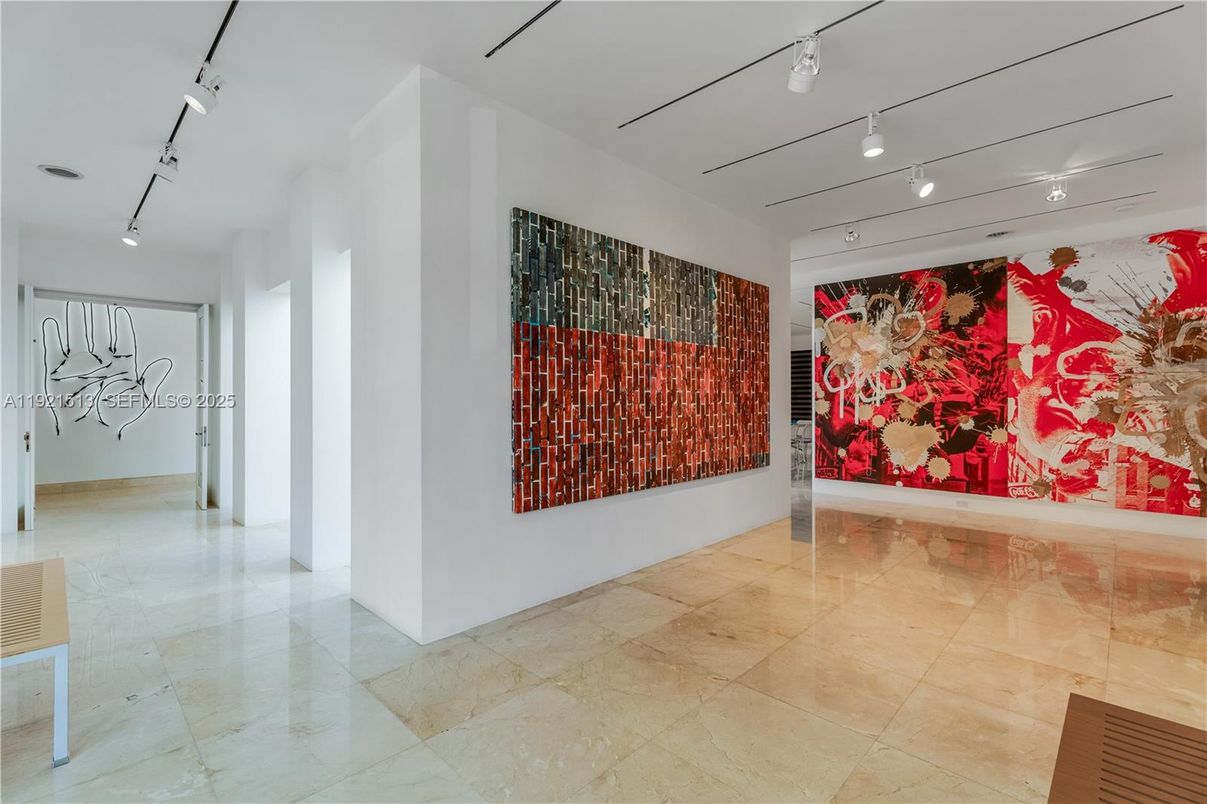 Interior, Recessed Lighting