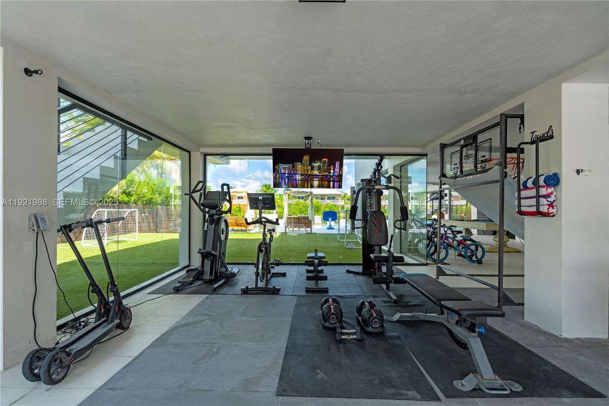 Fitness Equipment, Interior