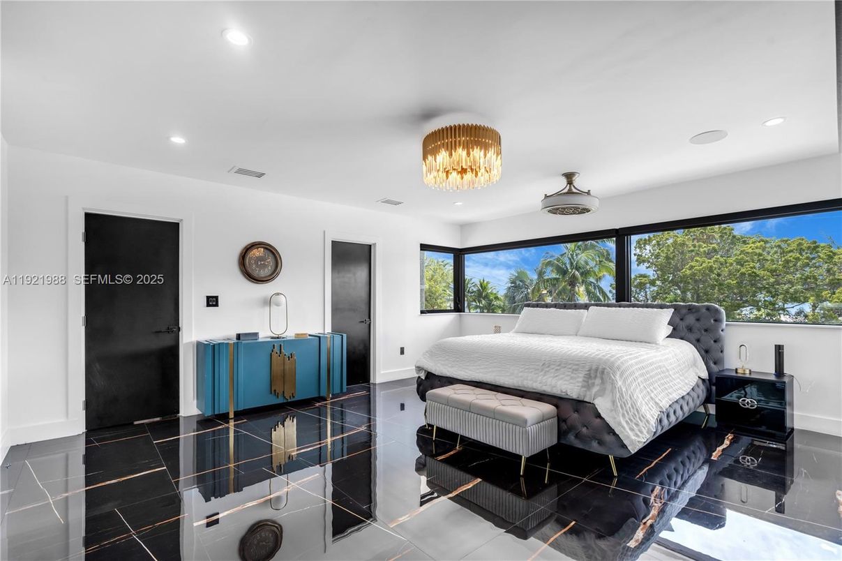 Bedroom, Chandelier, Interior, Recessed Lighting