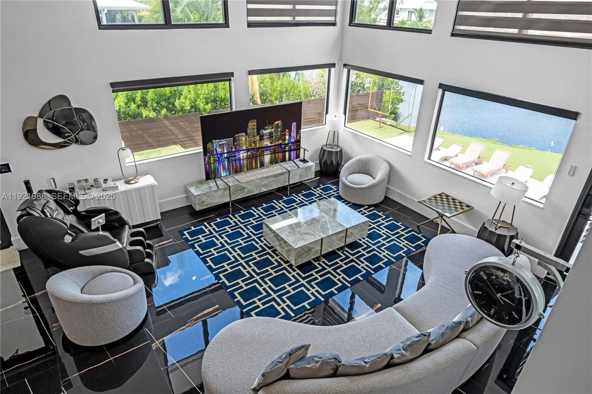 Interior, Living room