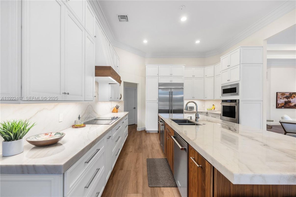 Interior, Kitchen, Recessed Lighting, Stainless Steel Appliances, Wood Texture Flooring