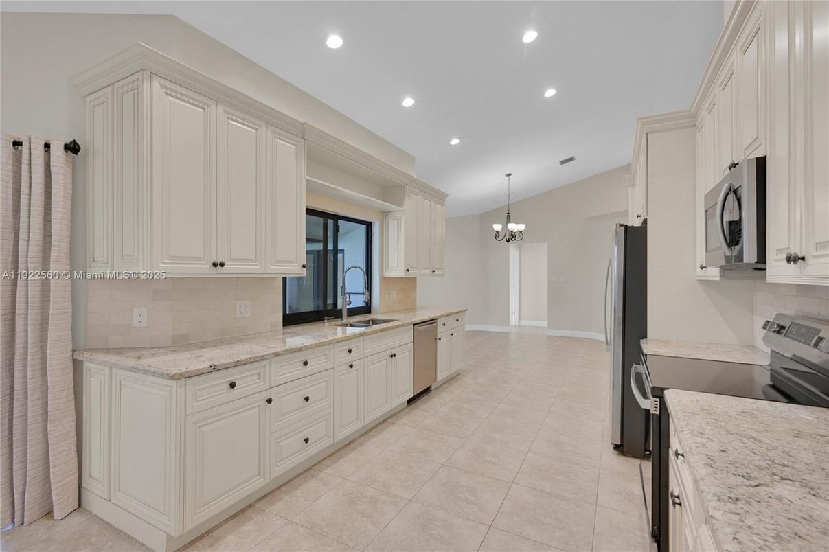 Chandelier, Interior, Kitchen, Recessed Lighting