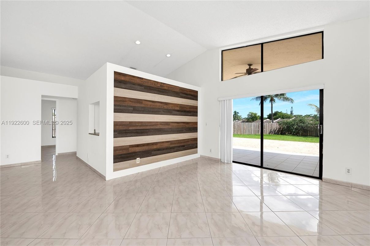 Empty room, Interior, Marble, Recessed Lighting, Wooden Walls