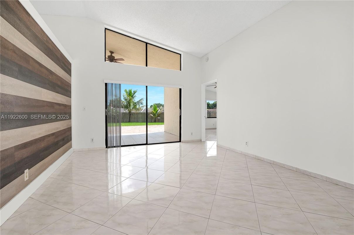 Empty room, Interior, Marble
