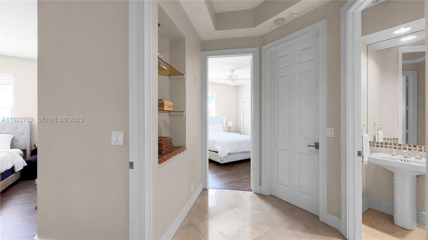 Bathroom, Bedroom, Interior, Marble, Wood Texture Flooring