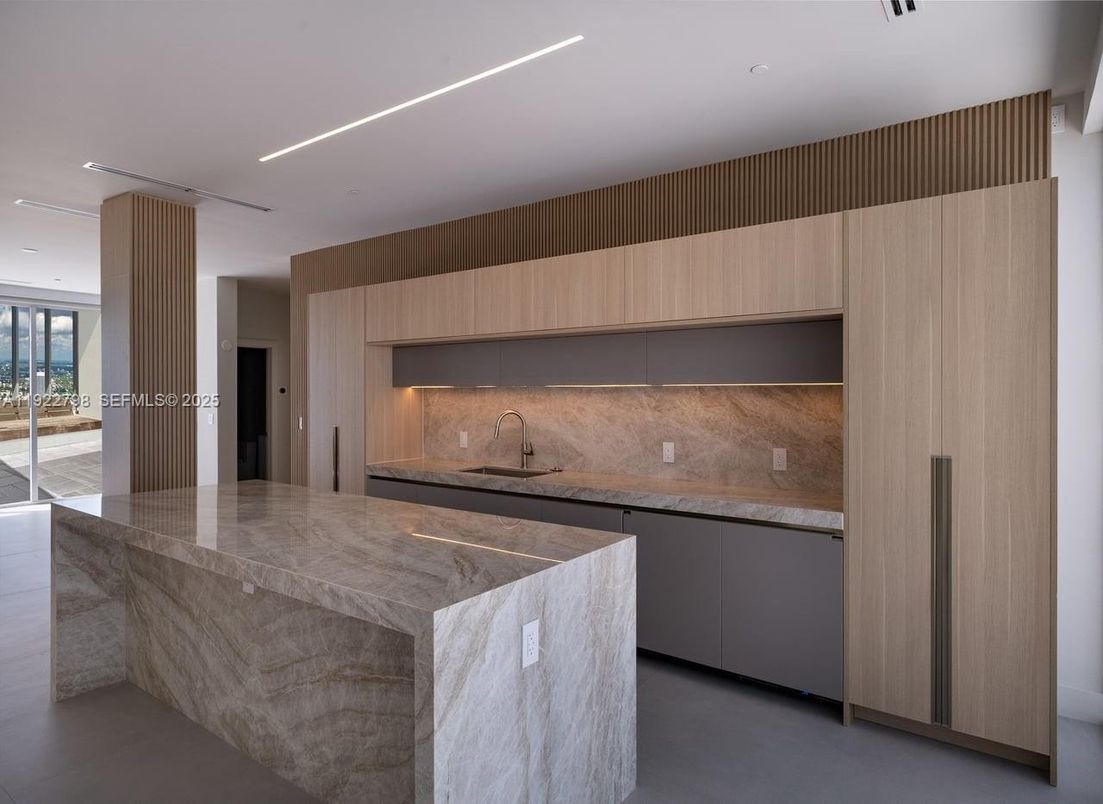 Interior, Kitchen, Recessed Lighting