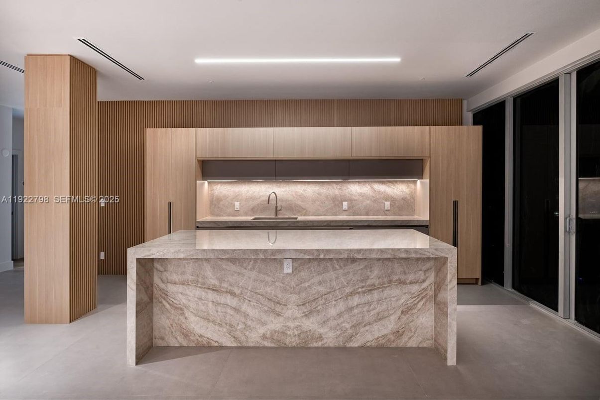 Interior, Kitchen, Recessed Lighting