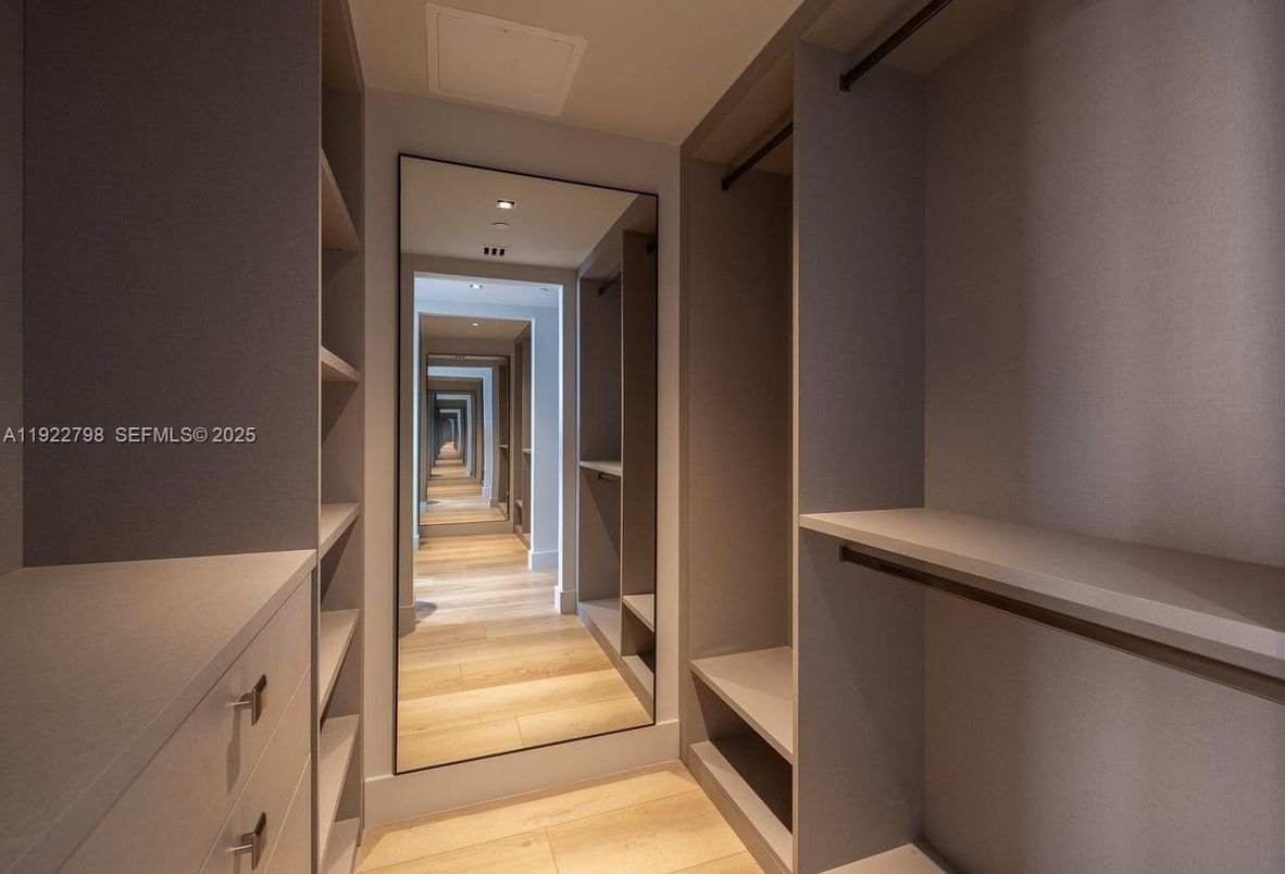 Interior, Recessed Lighting, Walk-in Closets, Wood Texture Flooring